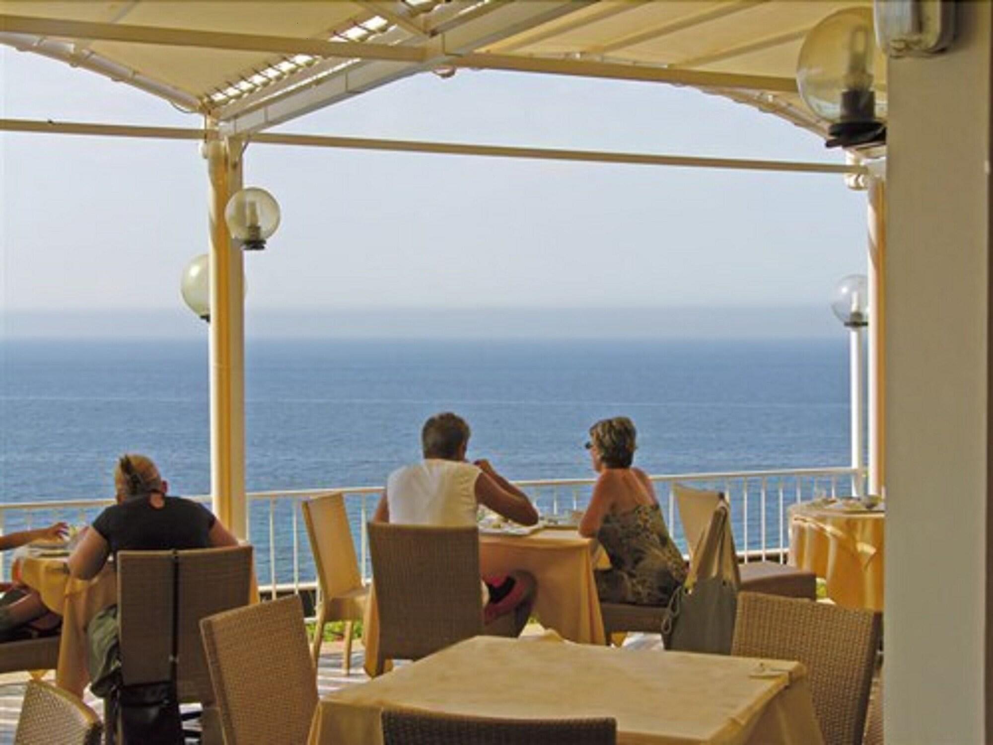 Mangia'S Torre Del Barone Resort Sciacca Exterior foto
